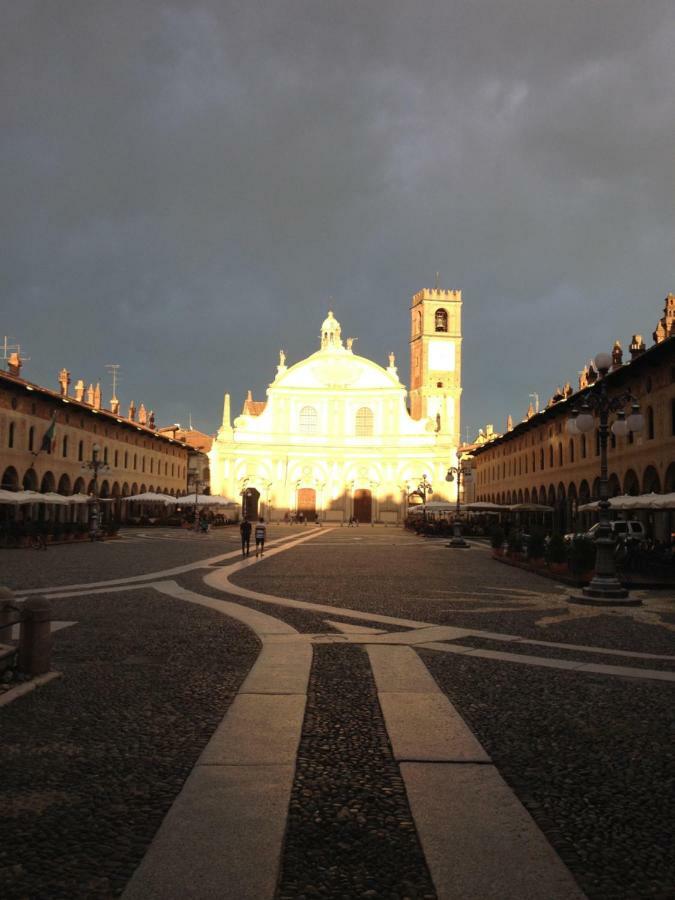 Casa Dolce Casa Villa Vigevano Exteriör bild